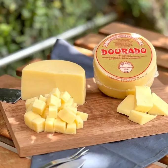 QUEIJO MINAS PADRÃO - PESO MÉDIO 500