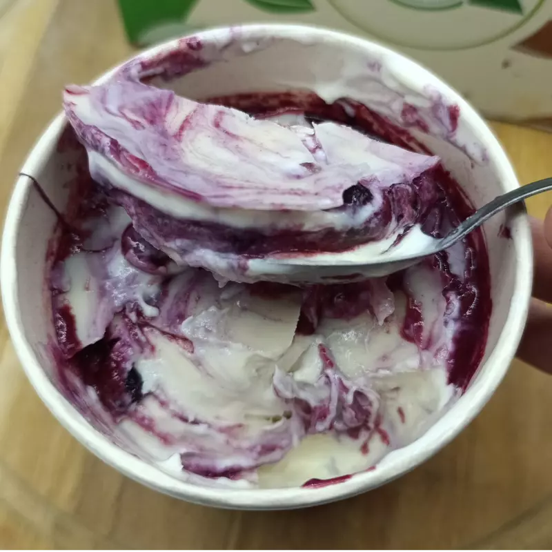 helado bluberry white grande