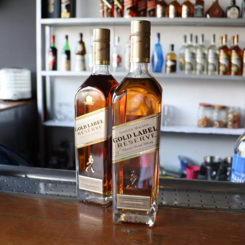 Johnnie Walker Gold Label