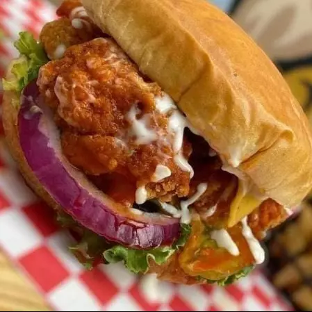 LAS DE LA CASA BONELESS BURGER