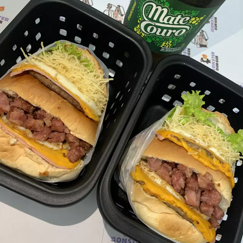 Combo🍔6 ( 2 X - Furioso )