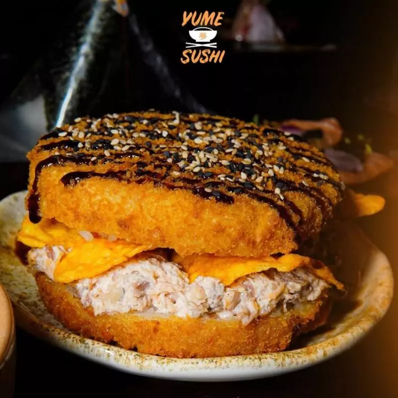 sushi burguer doritos