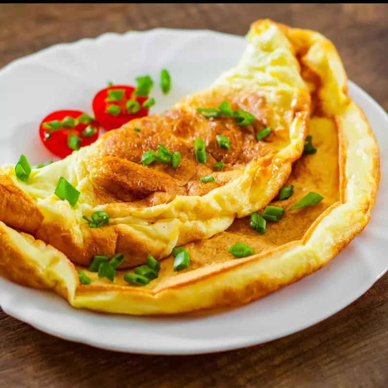 Omelete Presunto, queijo e Tomate