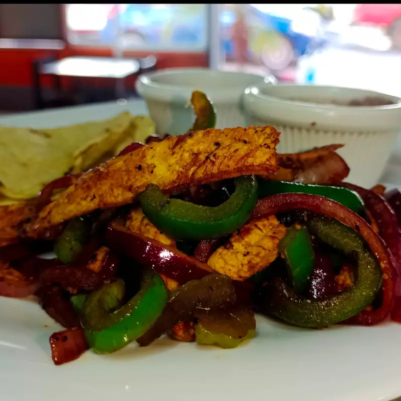FAJITAS DE POLLO