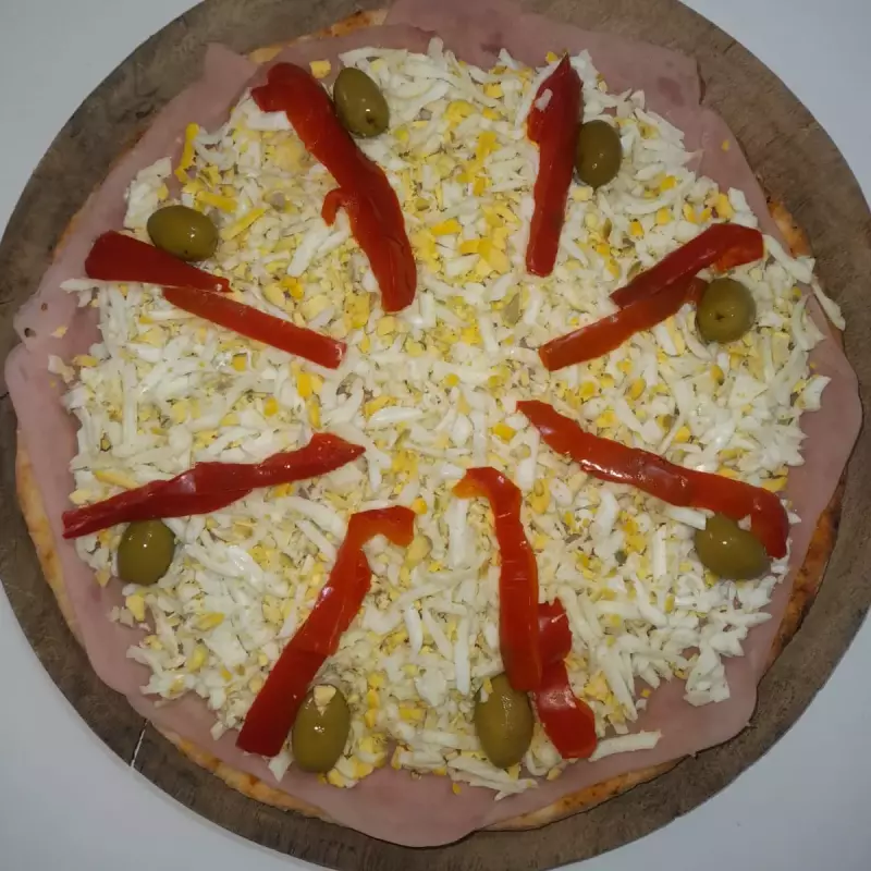 Pizza Especial con Huevo