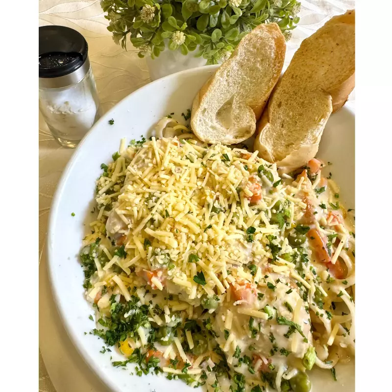 Pastas con Pollo a la Jardinera
