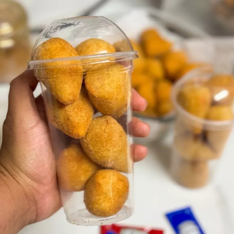 Porção 8 coxinhas