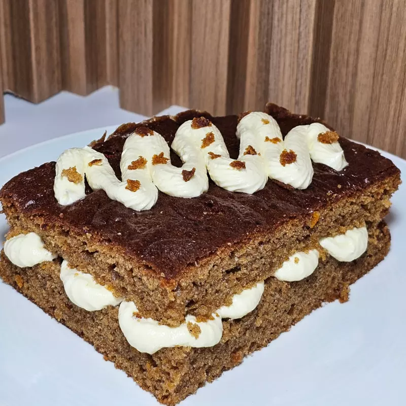 Queque de Zanahoría con frosting