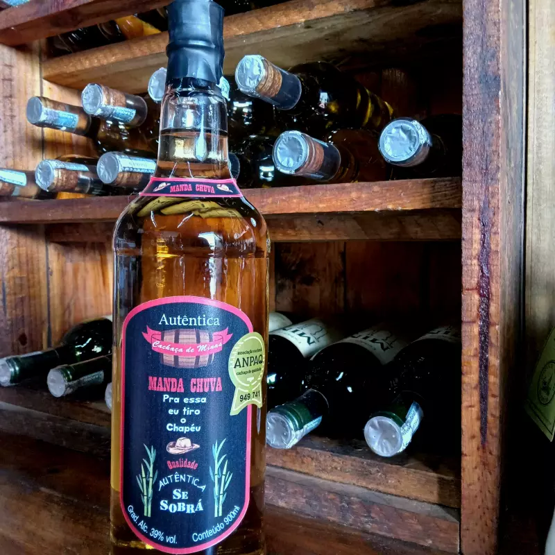 Cachaça de Minas  Manda chuva