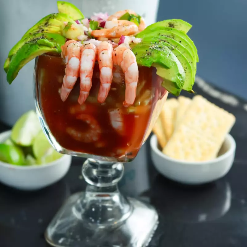 Cocktel de camaron grande