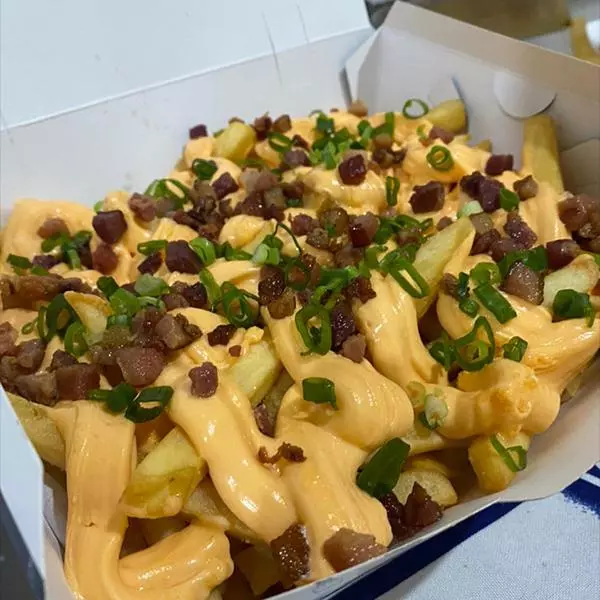 Fritas, Cheddar, Bacon e Cebolinha