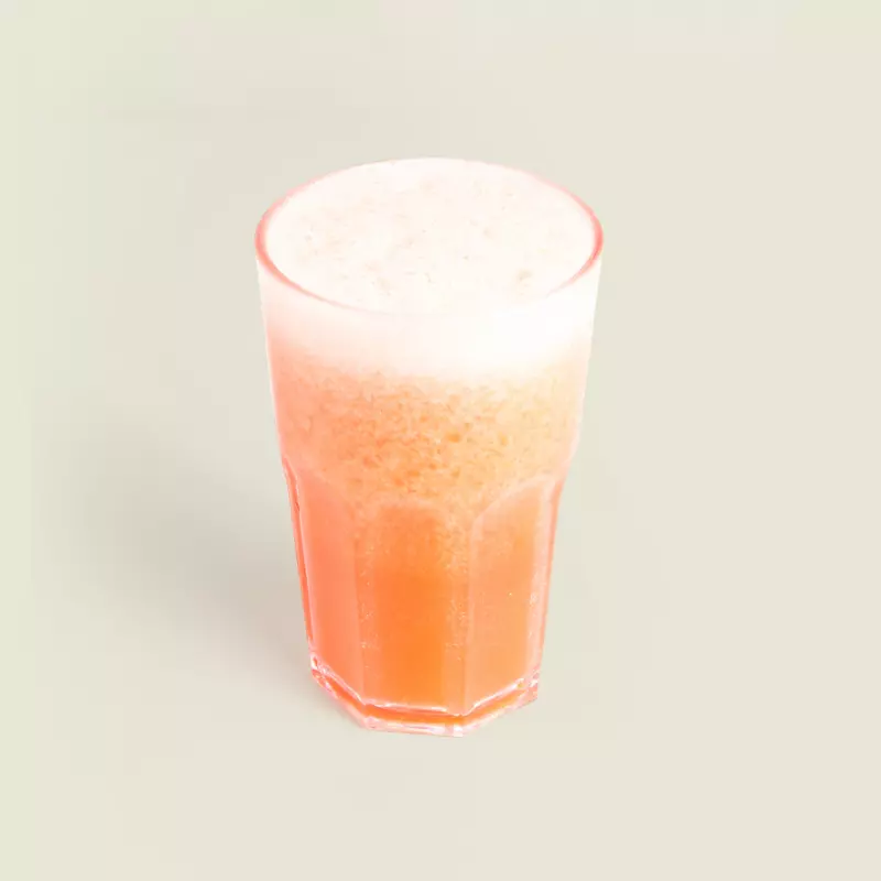 Limonada con Frutillas y Jengibre