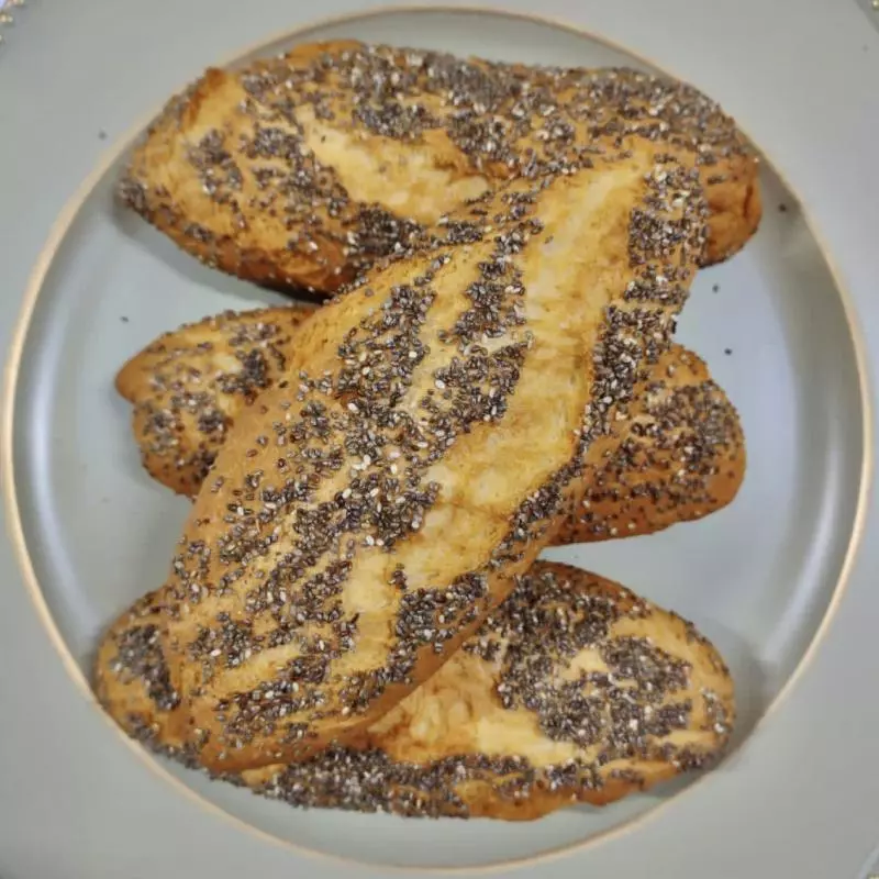 Baguete Com Chia  pct 3un