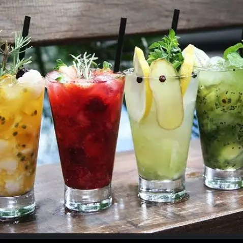 CAIPIROSKA BALALAIKA