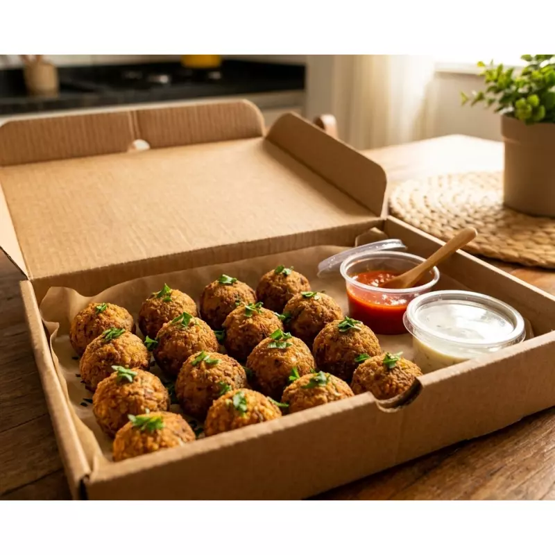 BOX 16un Bolinho de Carne + Molhos