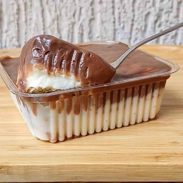 PAVÊ TRADICIONAL COM GANACHE