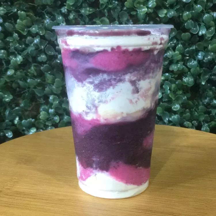 Copo Açaí com Pitaya 300ml 18% OFF