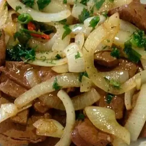 Fígado acebolado (marmita RASA-PF
