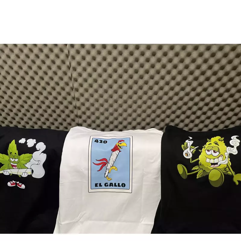 T-shirt The Holy Community