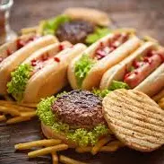 5 hambúrguer + 5 cachorros quente(