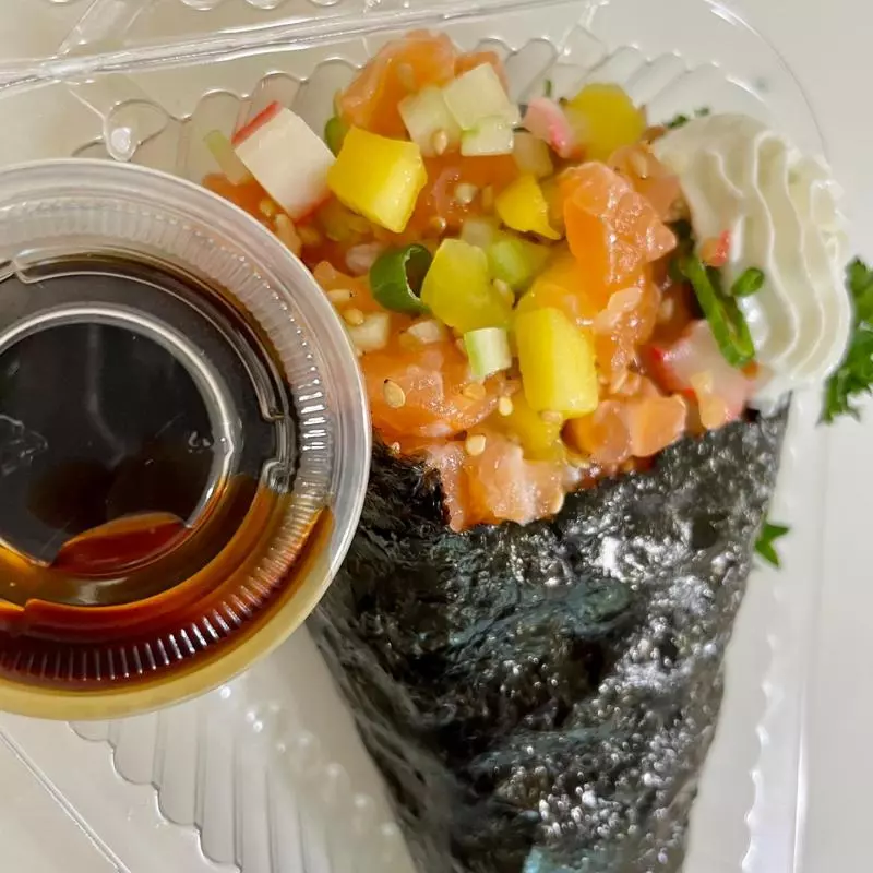 Temaki Salmão Californiano