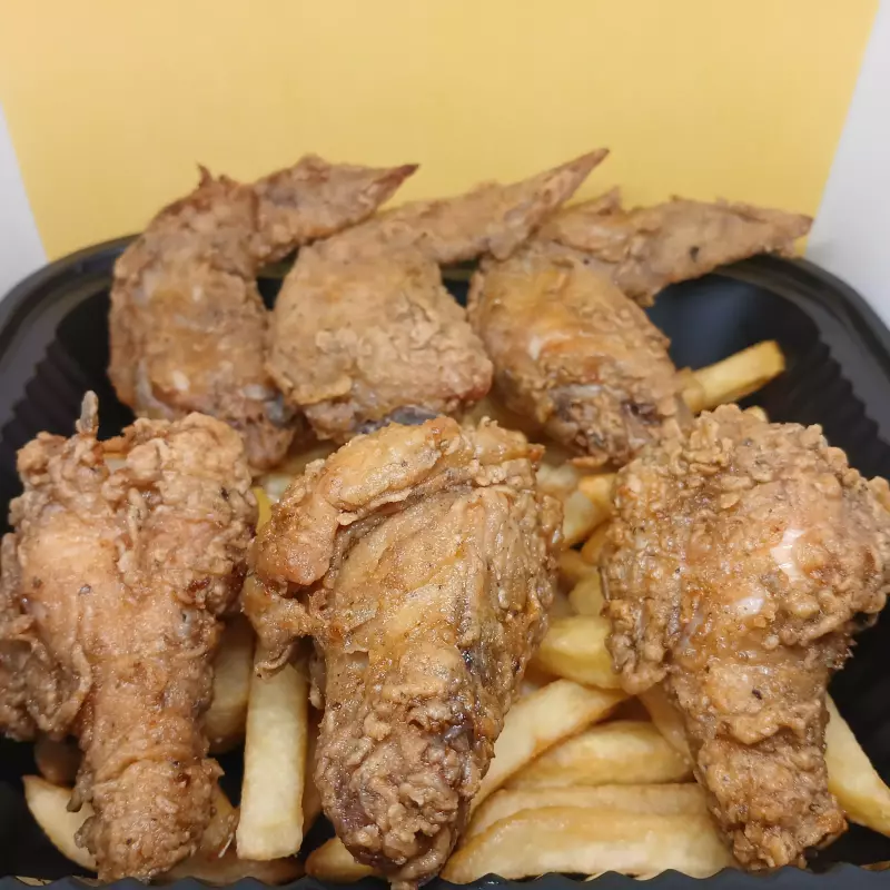 6ALITAS CRISPY C/ PAPAS