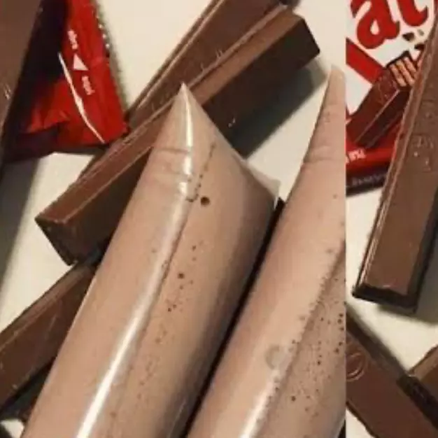 Geladinho kitkat