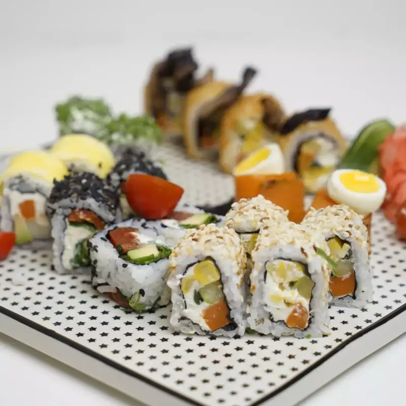 Mix De Sushi Somos 24 piezas