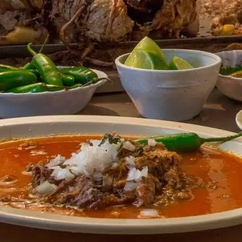 PLATO DE BIRRIA