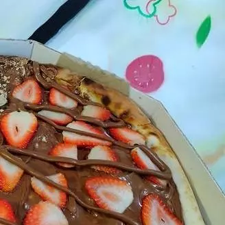 BROTO CHOCOLATE COM MORANGO