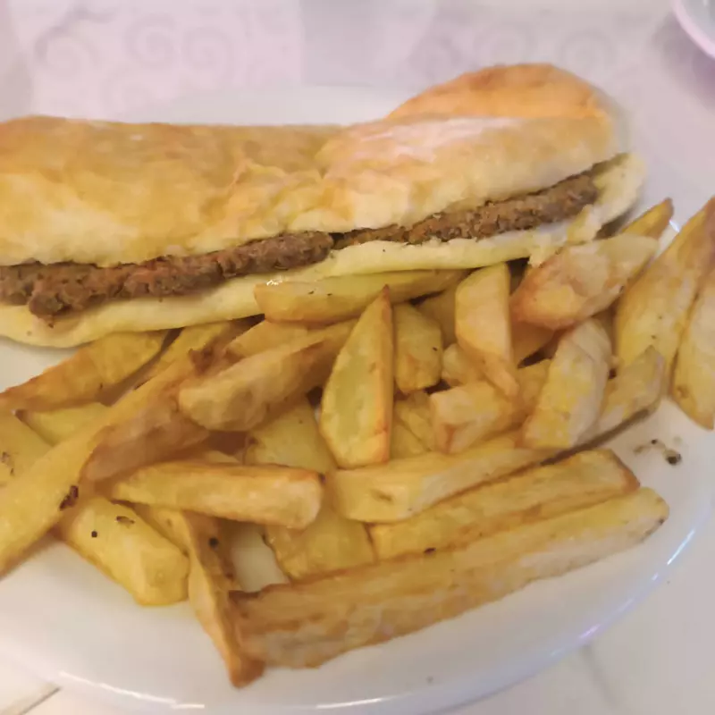 Mila de Seitan c/papas