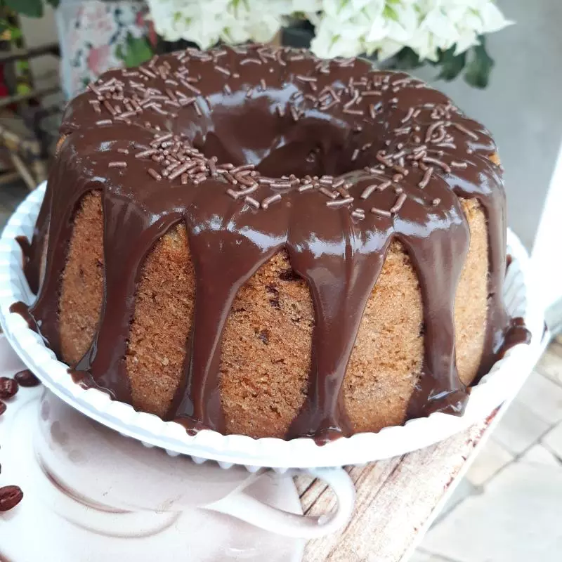 FORMIGUEIRO COM BRIGADEIRO