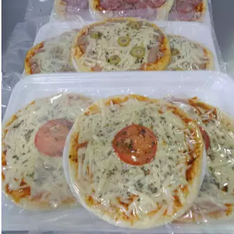 Mini Pizza Frango com Requeijão