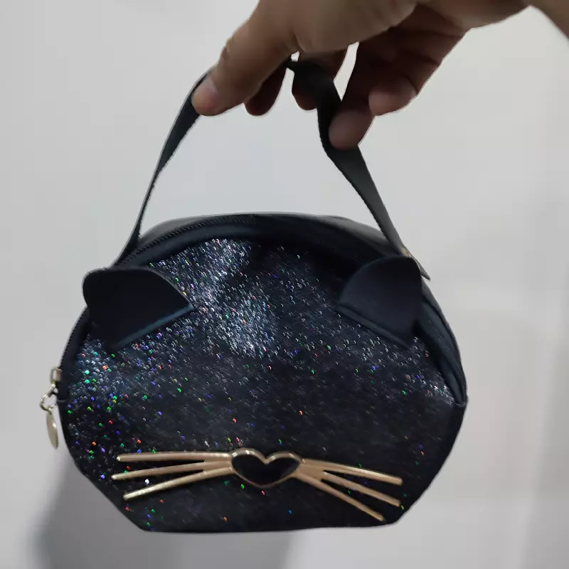 Cartera de gato negro