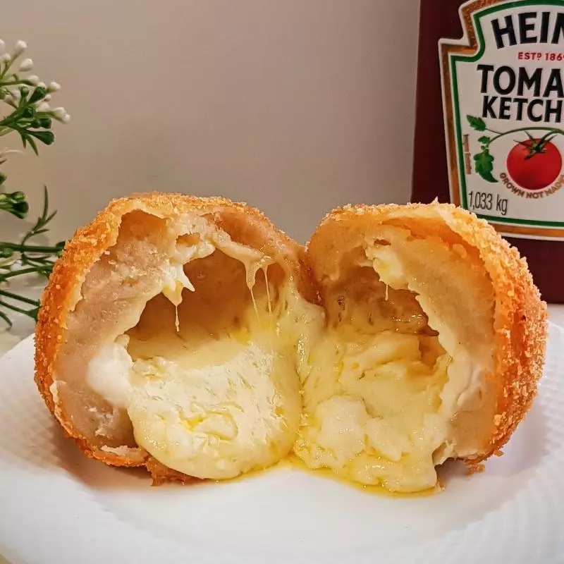 Bola de Queijo