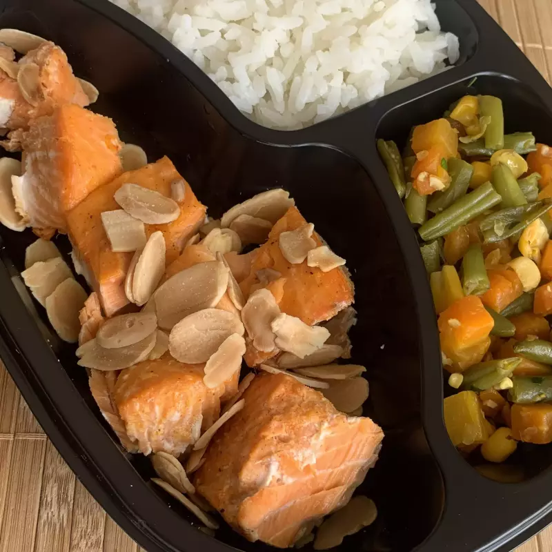 Salmão com Amêndoas