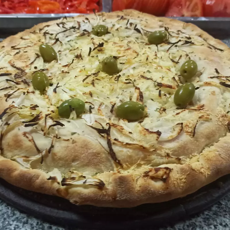 25. Pizza Súper Rellena Napolitana