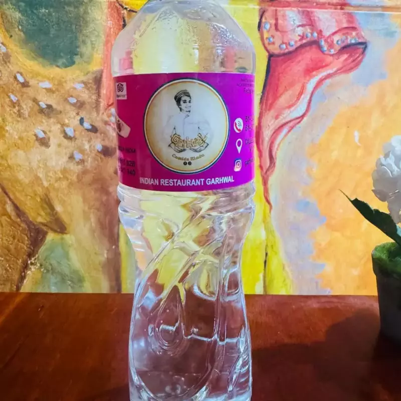 WATER  SIN GAS , CON GAS