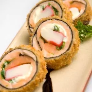 Carioca Salmão e kani 10 unidades