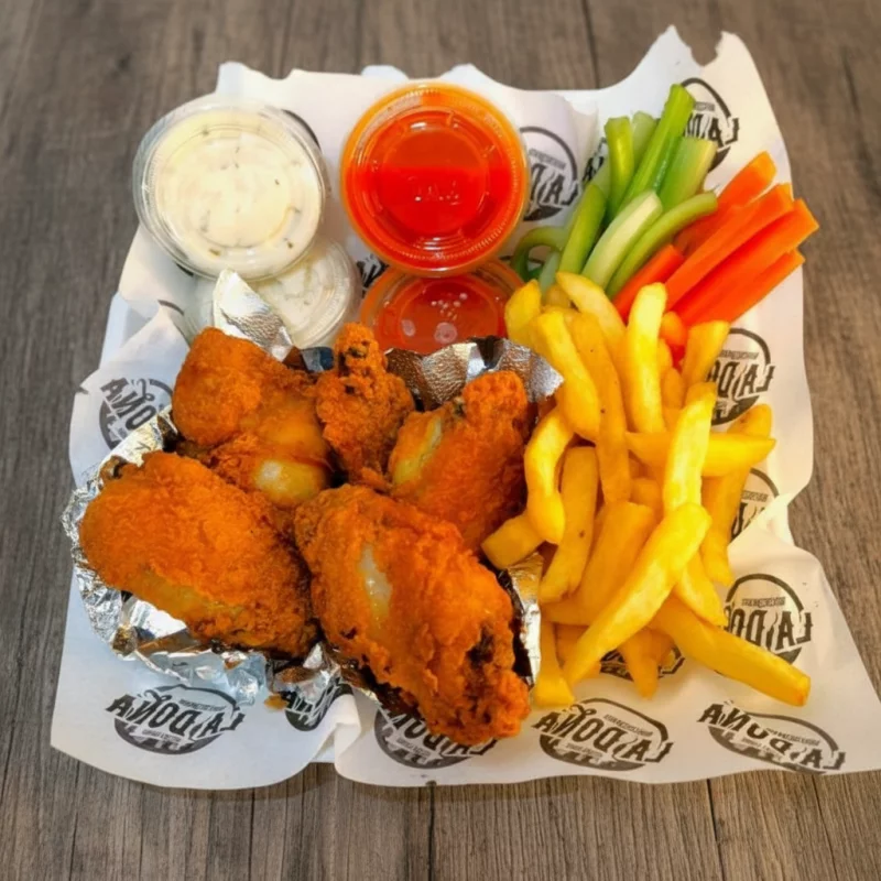 1 kilo de Alitas con orden de papa🤤