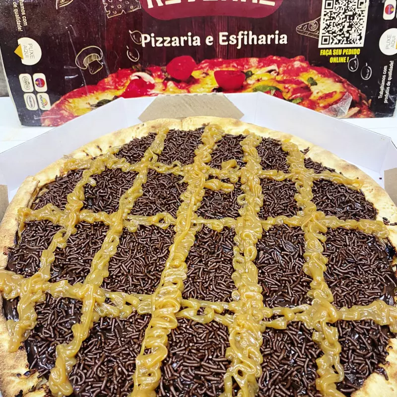 PIZZA BRIGADEIRO C/ DOCE DE LEITE