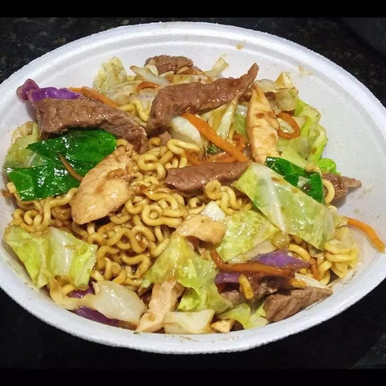 Yakisoba Misto