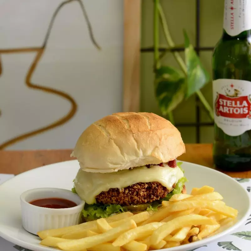 Hambúrguer de frango crocante