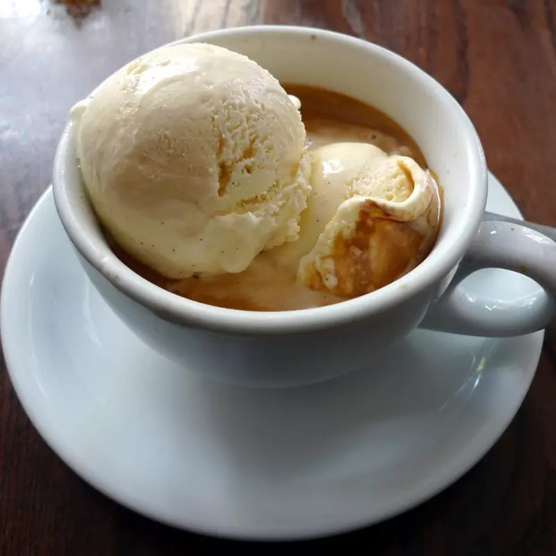 ESPRESSO AFFOGATO