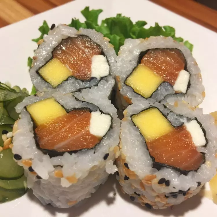 FILADÉLFIA URAMAKI 08 unidades