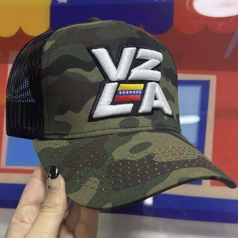 Gorra camuflada militar malla negra