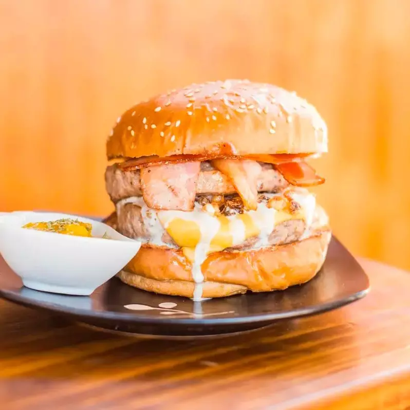 Donkey Kong burger doble