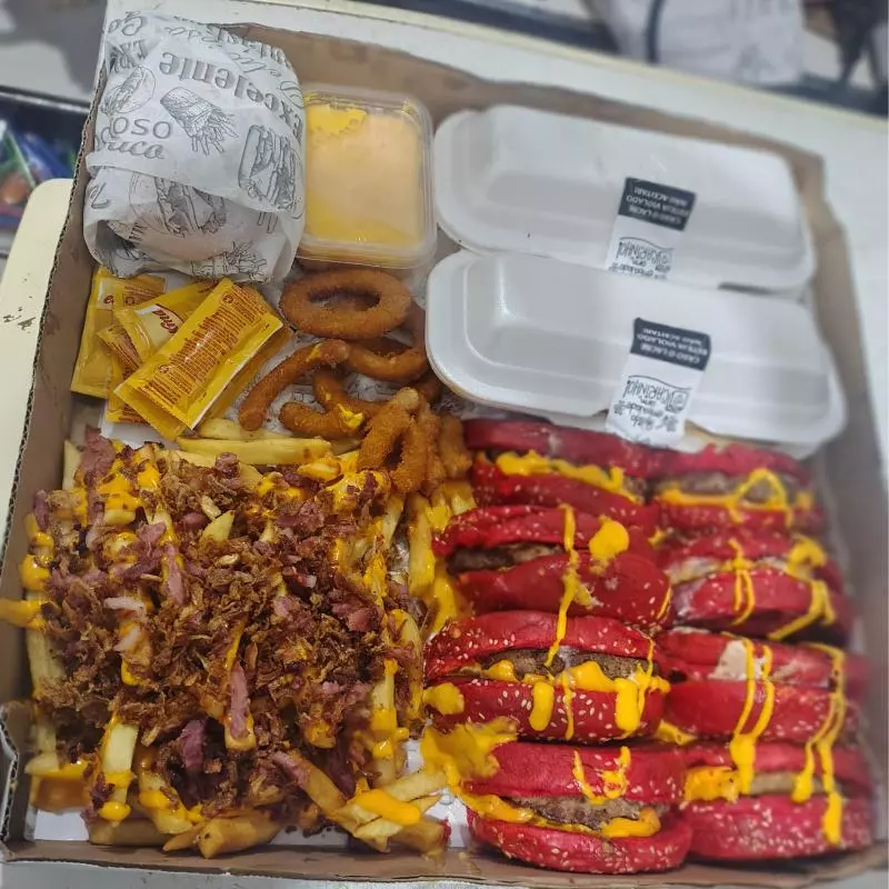 Família GIGANTE 🧑‍🧑‍🧒‍🧒🍔