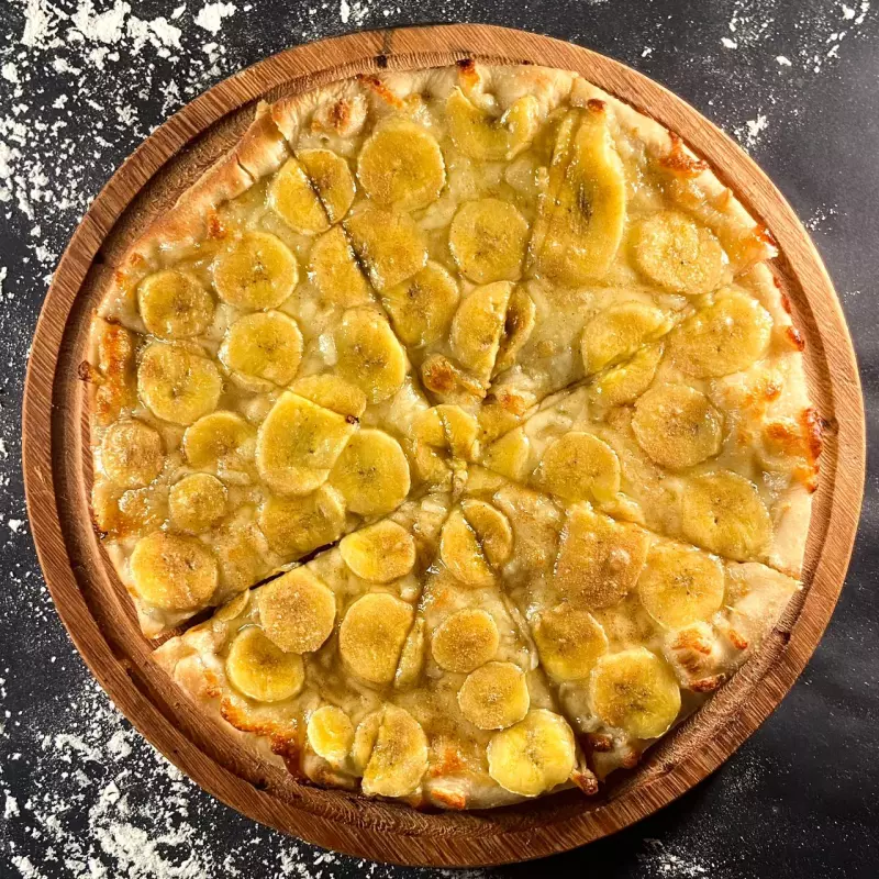 BANANA COM CANELA M 6 FATIAS