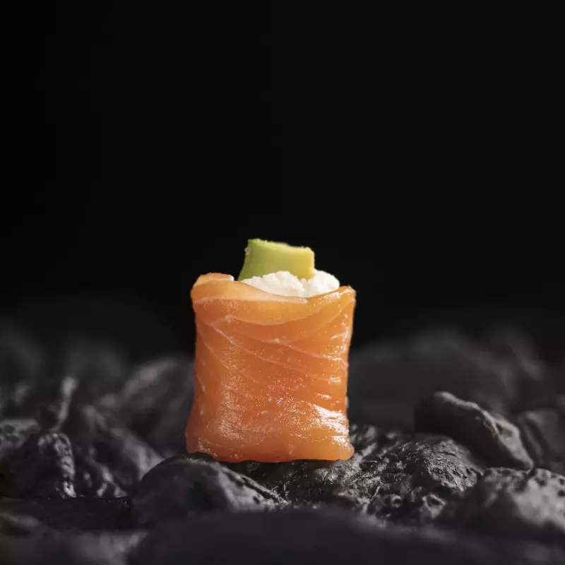 GEISHAS DE SALMON 6u